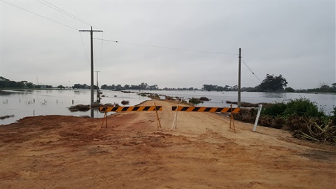 Kerang - collins road   3  23.10.22.jpg