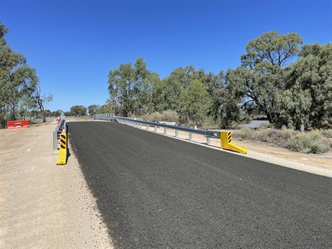 Reedy Lake Road bridge completed, January 2025.jpg