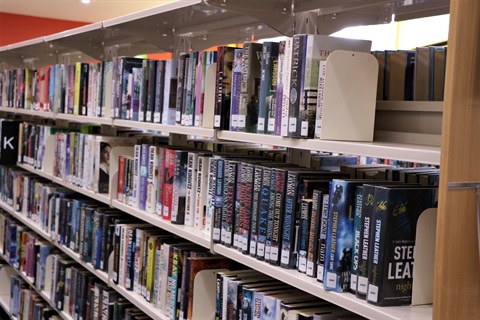 Library books, Kerang.jpg